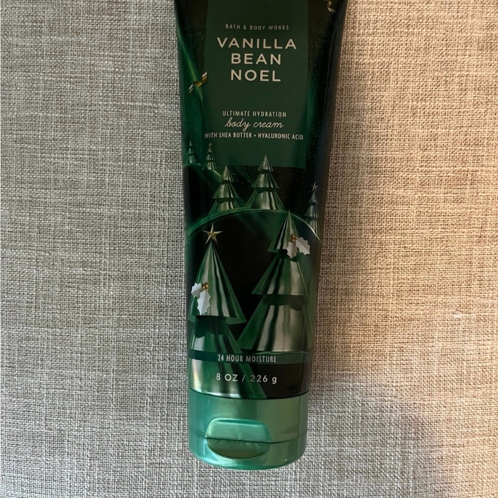 NEW Bath & Body Works Vanilla Bean Noel Body Cream